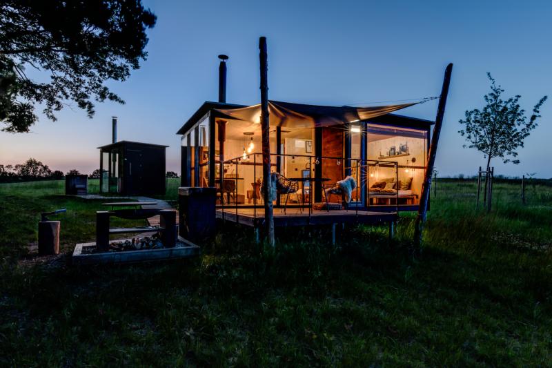 Preview photo for an amazing place. The image is connected to the given place.