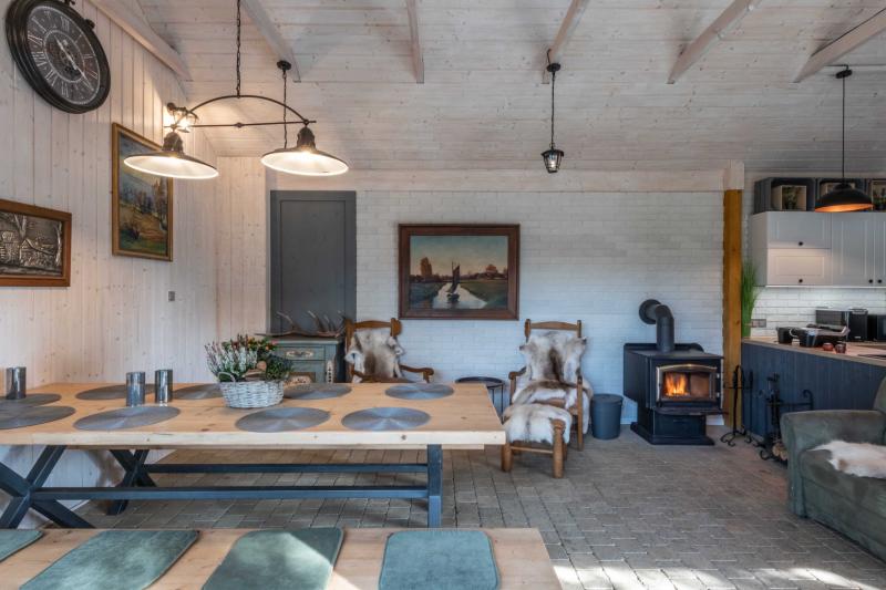 Preview photo for an amazing place. The image is connected to the given place.