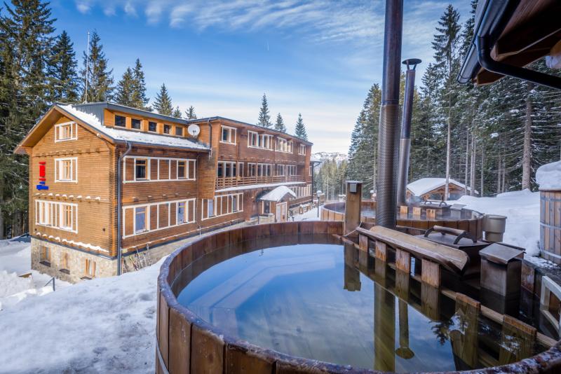 Preview photo for an amazing place. The image is connected to the given place.