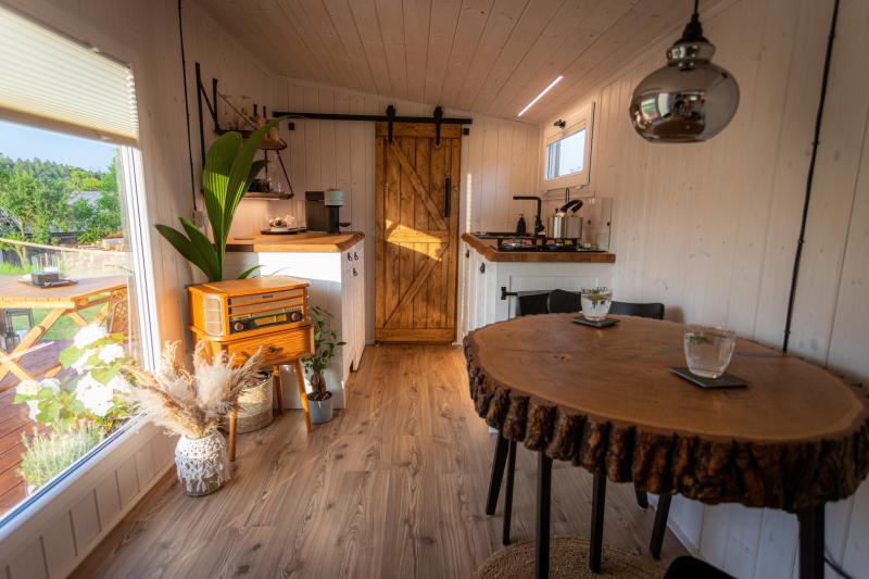 Preview photo for an amazing place. The image is connected to the given place.