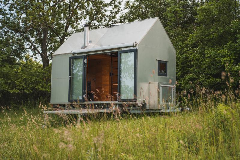 Preview photo for an amazing place. The image is connected to the given place.