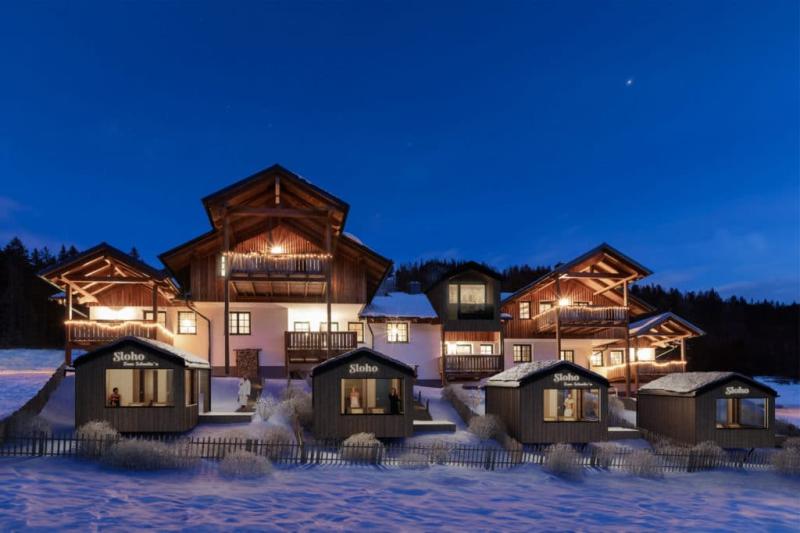 Preview photo for an amazing place. The image is connected to the given place.