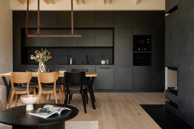 Preview photo for an amazing place. The image is connected to the given place.