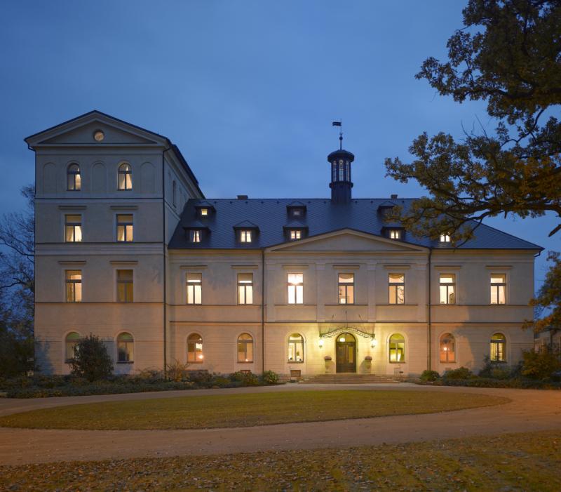 Preview photo for an amazing place. The image is connected to the given place.