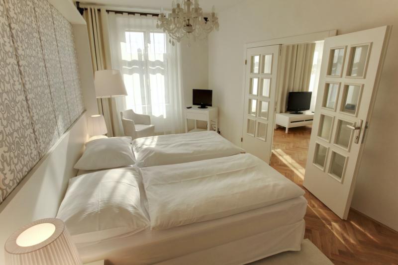 Preview photo for an amazing place. The image is connected to the given place.