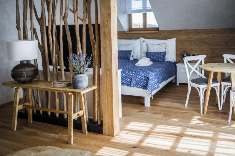 Preview photo for an amazing place. The image is connected to the given place.