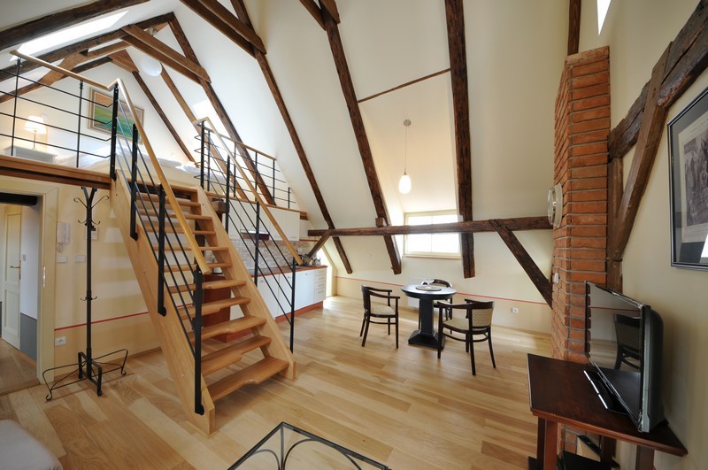 Preview photo for an amazing place. The image is connected to the given place.