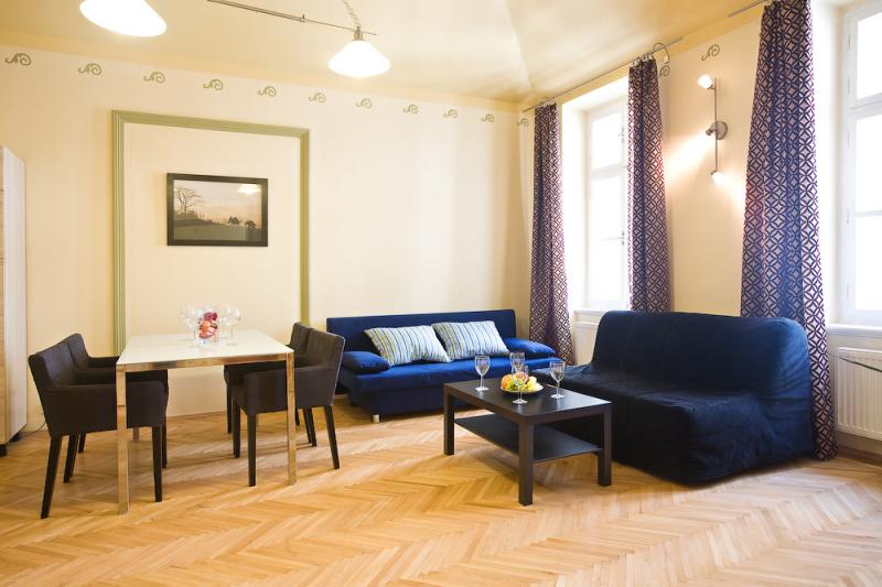 2 Bedroom Velvet Apartment - Prague Old Town-22