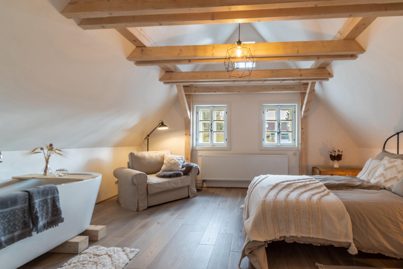 Preview photo. The image is connected to the amazing place. The image is part of the photo-gallery of the amazing place.