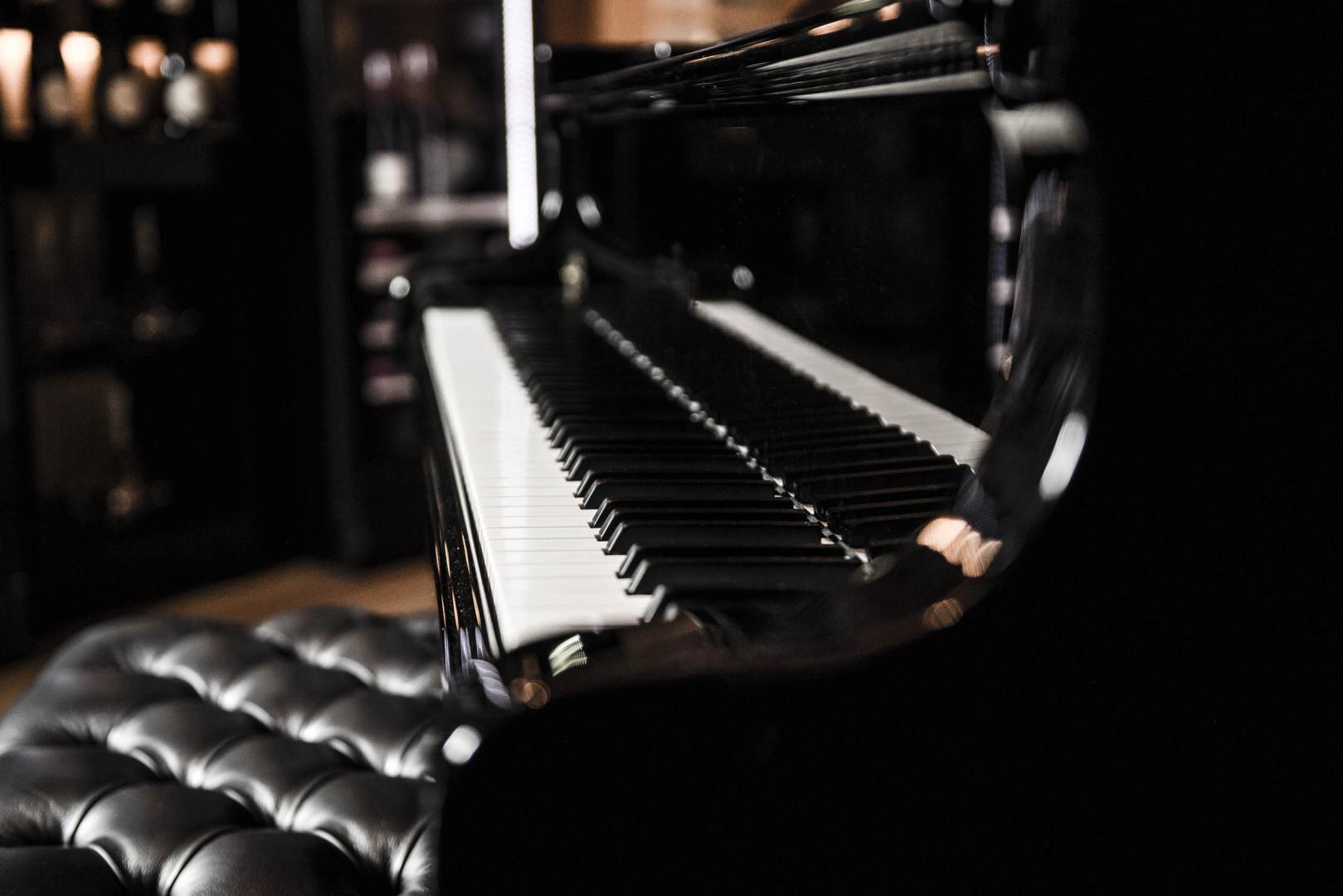 Preview photo. The image is connected to the amazing place. The image is part of the photo-gallery of the amazing place.