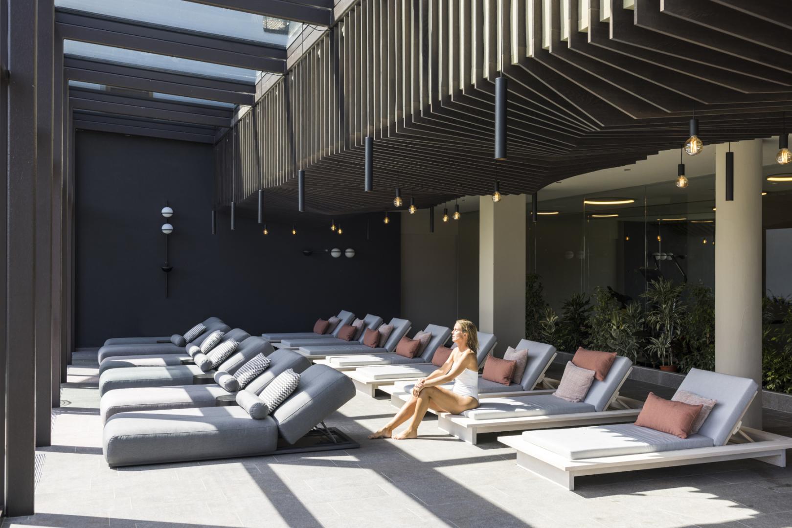 Preview photo. The image is connected to the amazing place. The image is part of the photo-gallery of the amazing place.