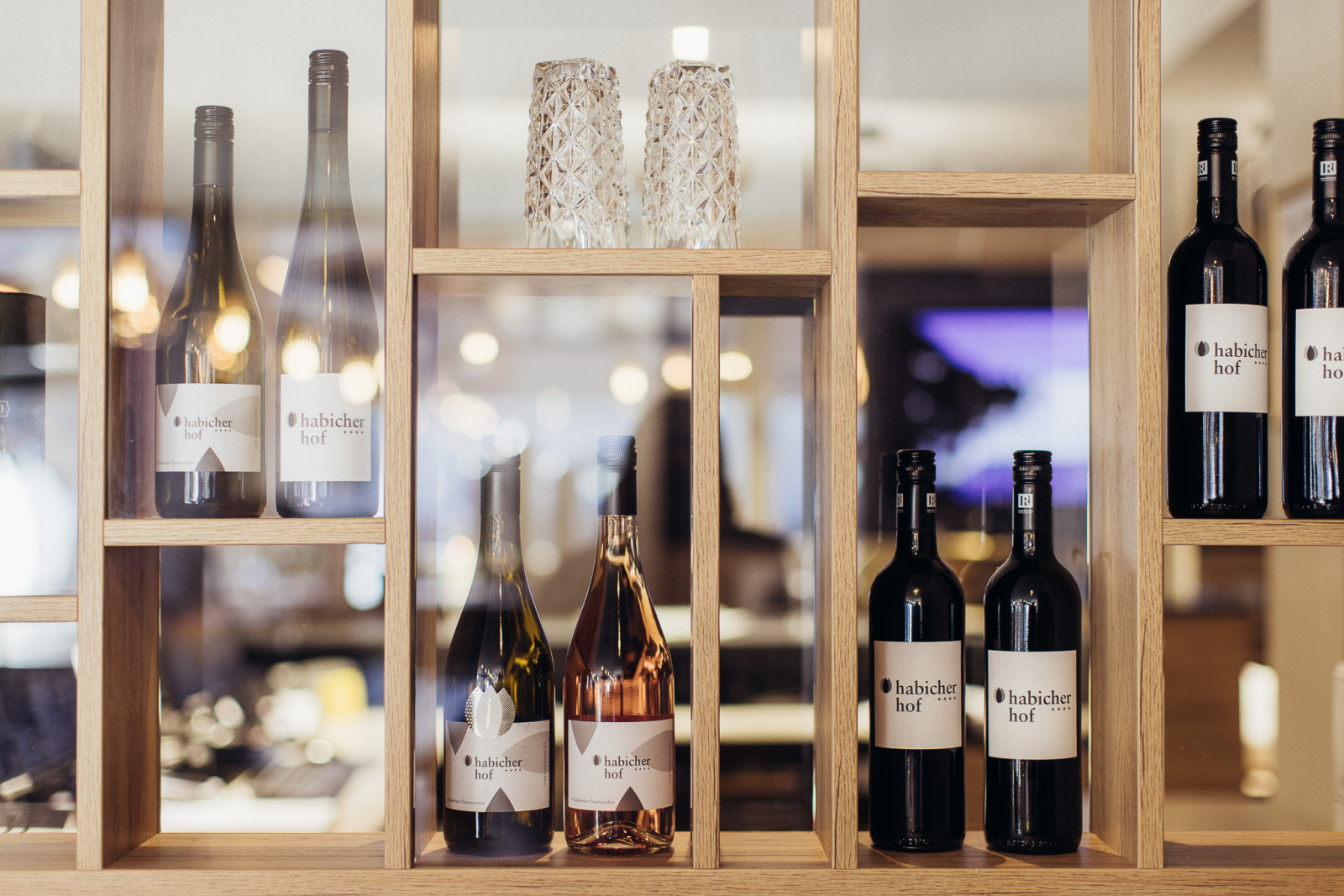 Preview photo. The image is connected to the amazing place. The image is part of the photo-gallery of the amazing place.