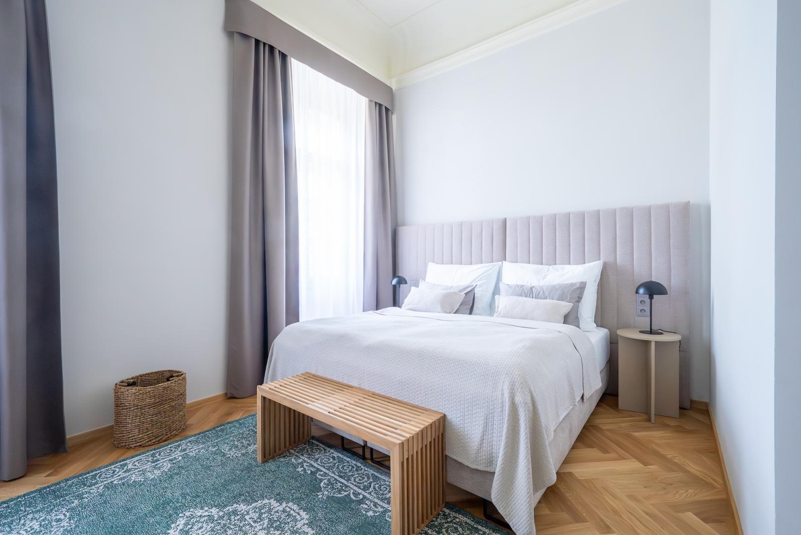 Preview photo. The image is connected to the amazing place. The image is part of the photo-gallery of the amazing place.