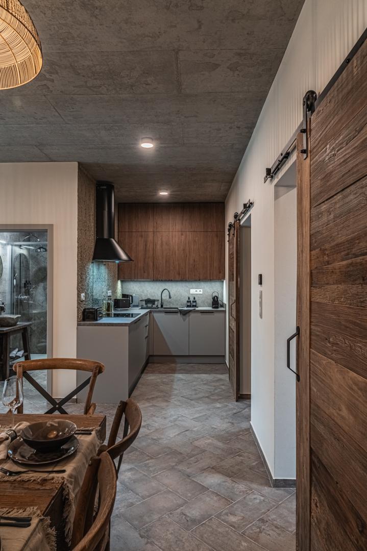 Preview photo. The image is connected to the amazing place. The image is part of the photo-gallery of the amazing place.