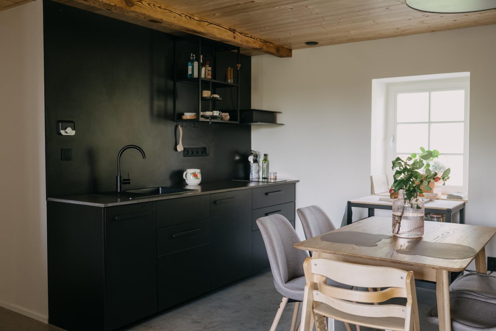 Preview photo. The image is connected to the amazing place. The image is part of the photo-gallery of the amazing place.