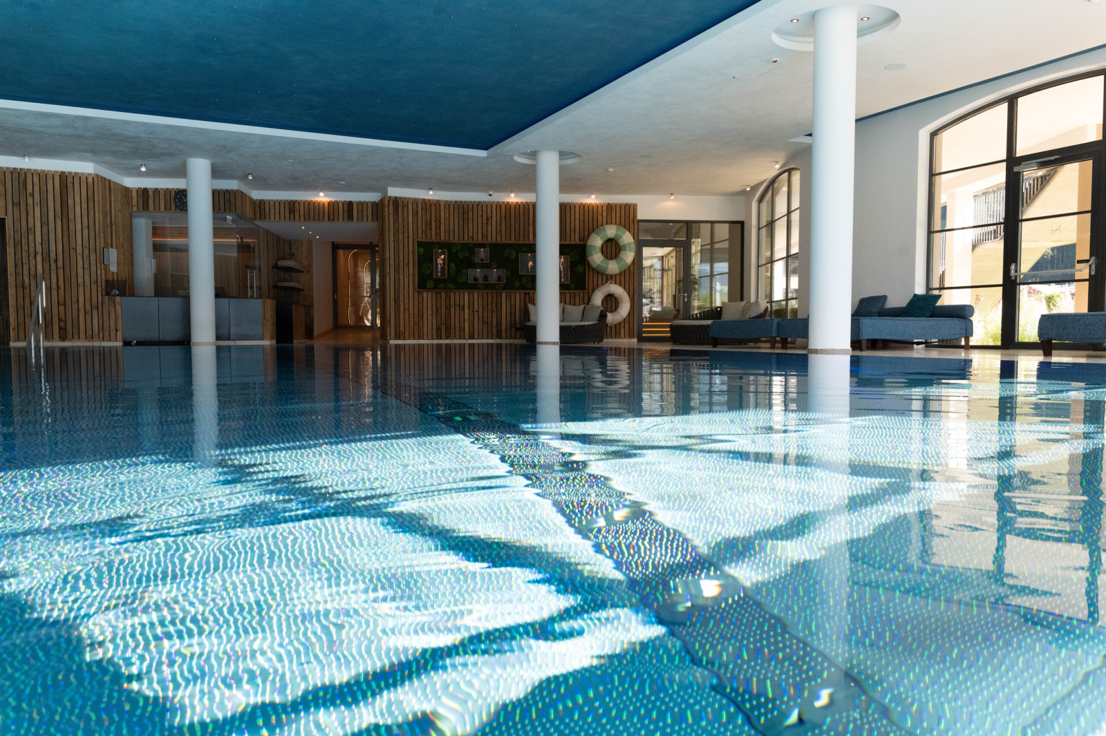 Preview photo. The image is connected to the amazing place. The image is part of the photo-gallery of the amazing place.