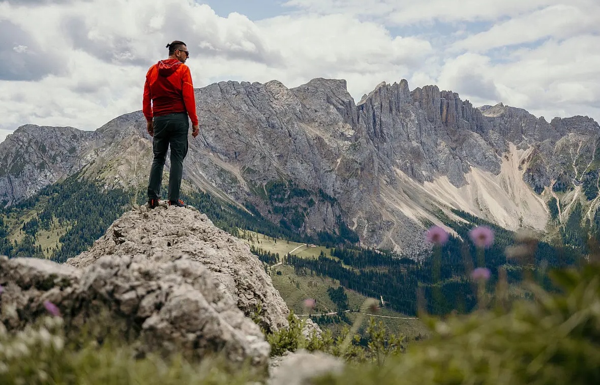 Preview photo. The image is connected to the amazing place. The image is part of the photo-gallery of the amazing place.