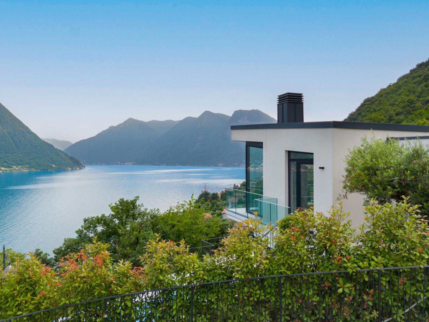 Preview photo. The image is connected to the amazing place. The image is part of the photo-gallery of the amazing place.