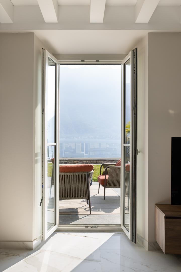 Preview photo. The image is connected to the amazing place. The image is part of the photo-gallery of the amazing place.