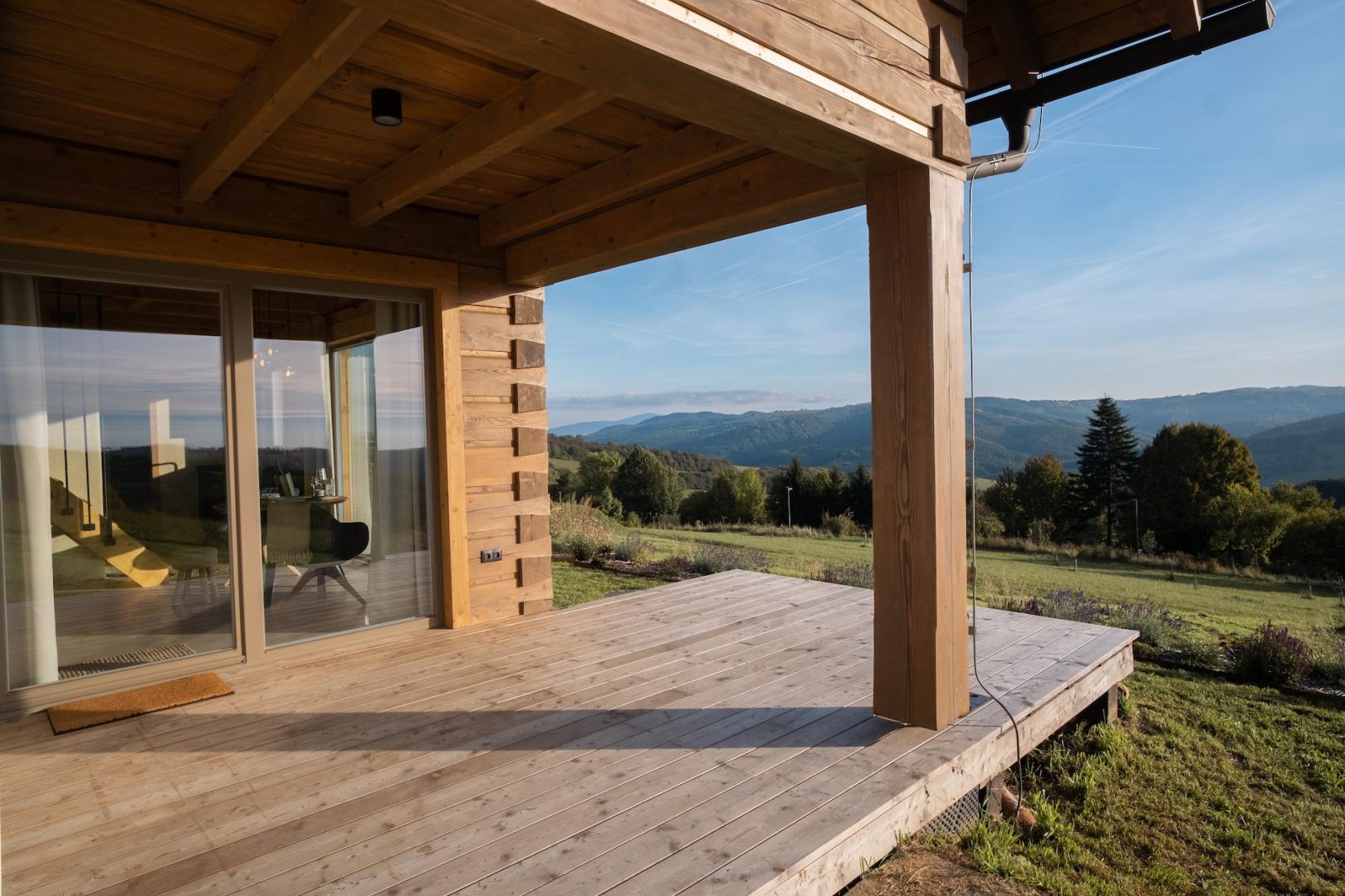 Preview photo. The image is connected to the amazing place. The image is part of the photo-gallery of the amazing place.