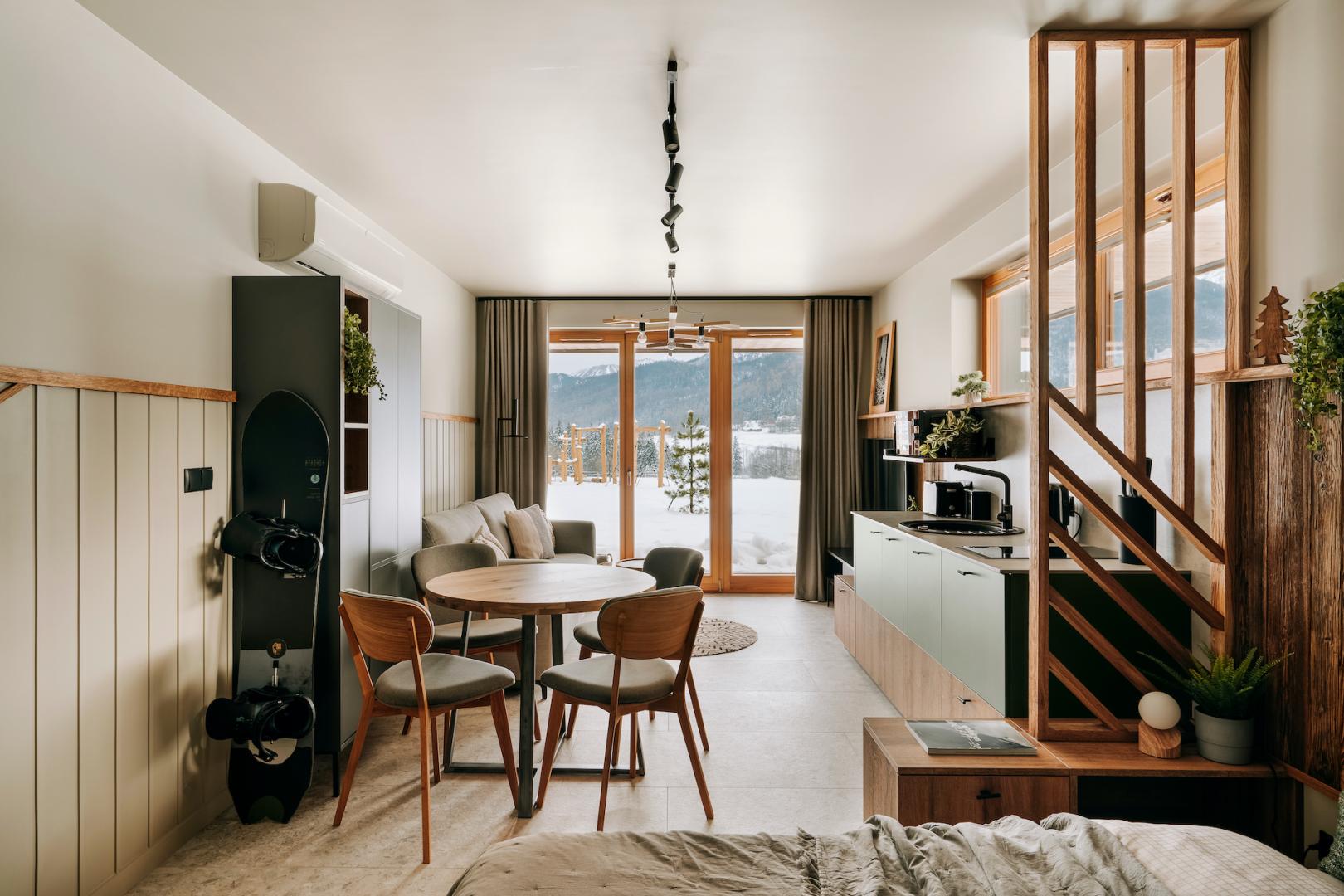 Preview photo. The image is connected to the amazing place. The image is part of the photo-gallery of the amazing place.