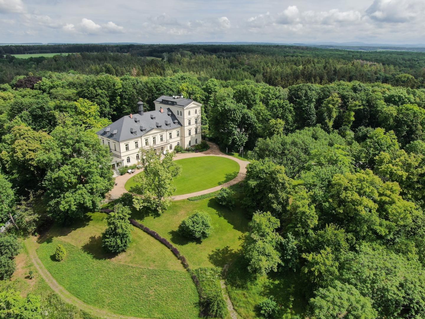 Preview photo. The image is connected to the amazing place. The image is part of the photo-gallery of the amazing place.