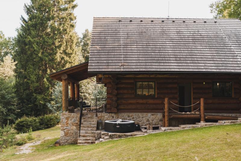 Preview photo for an amazing place. The image is connected to the given place.