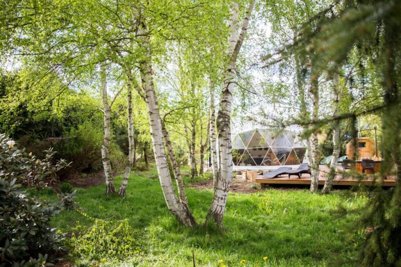 Preview photo for a room. The image is connected to the amazing place.