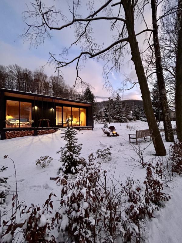 Preview photo for an amazing place. The image is connected to the given place.