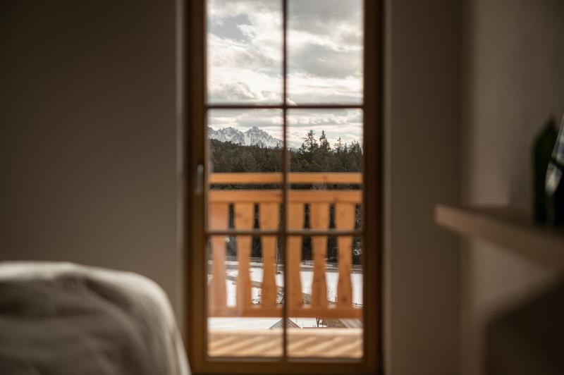 Preview photo for an amazing place. The image is connected to the given place.