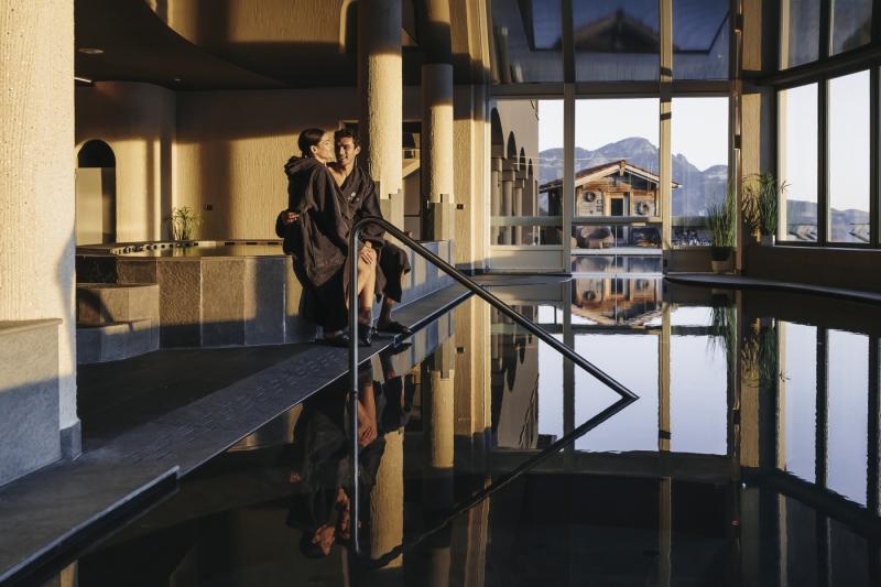 Preview photo for an amazing place. The image is connected to the given place.