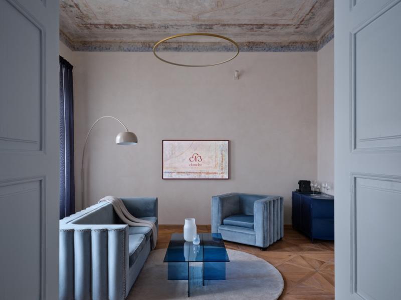 Preview photo for an amazing place. The image is connected to the given place.