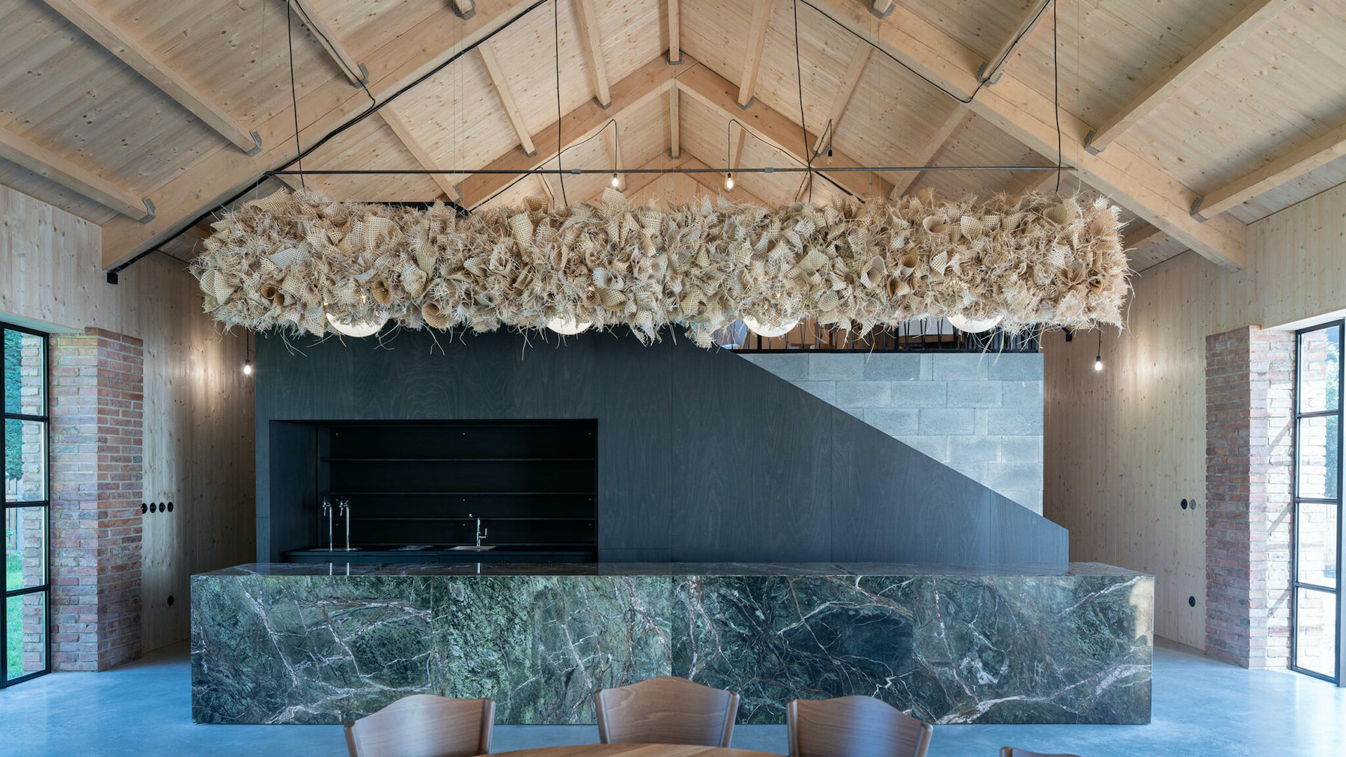 Preview photo in the page header. The image is part of the site structure and could be connected to the content.