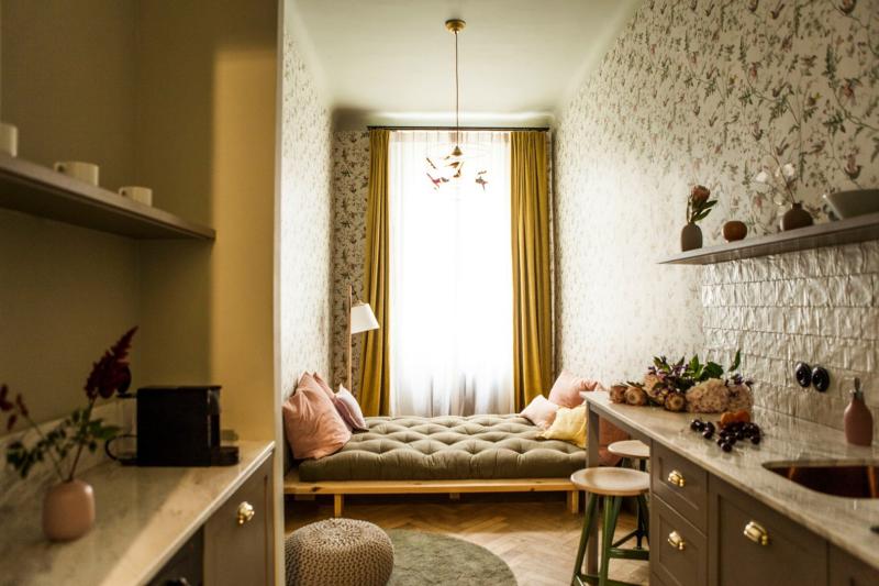 Preview photo for a room. The image is connected to the amazing place.