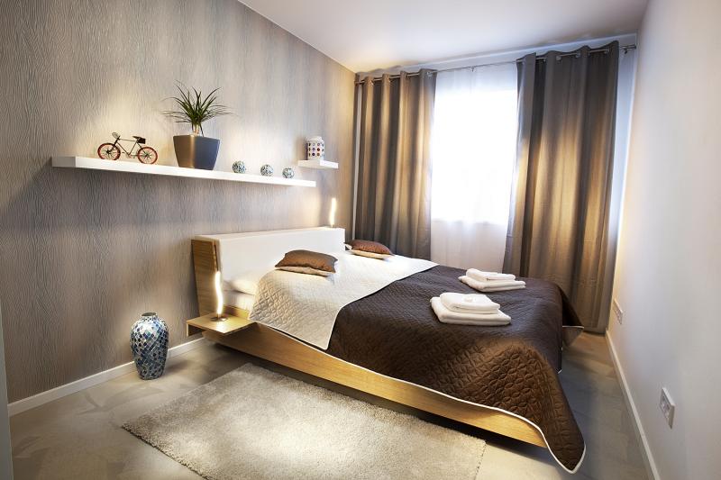 Preview photo for a room. The image is connected to the amazing place.