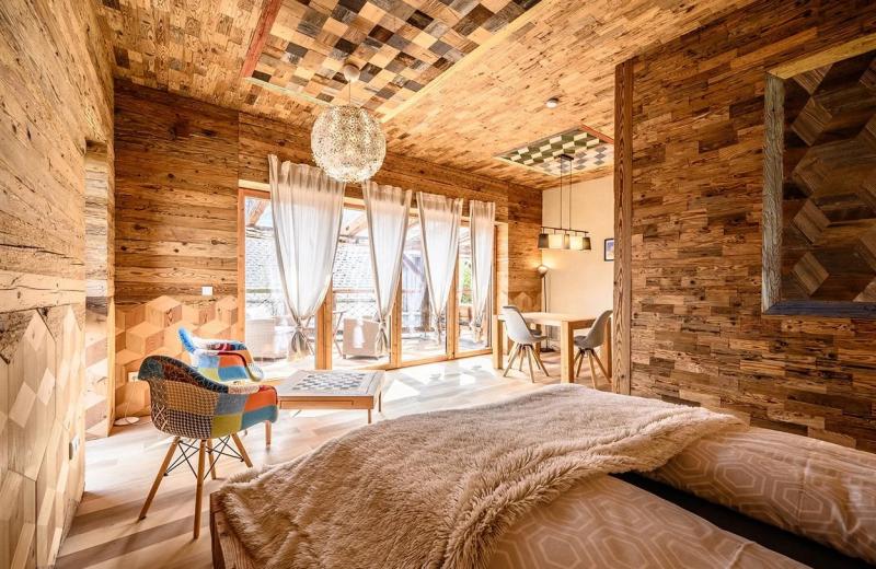 Preview photo for an amazing place. The image is connected to the given place.