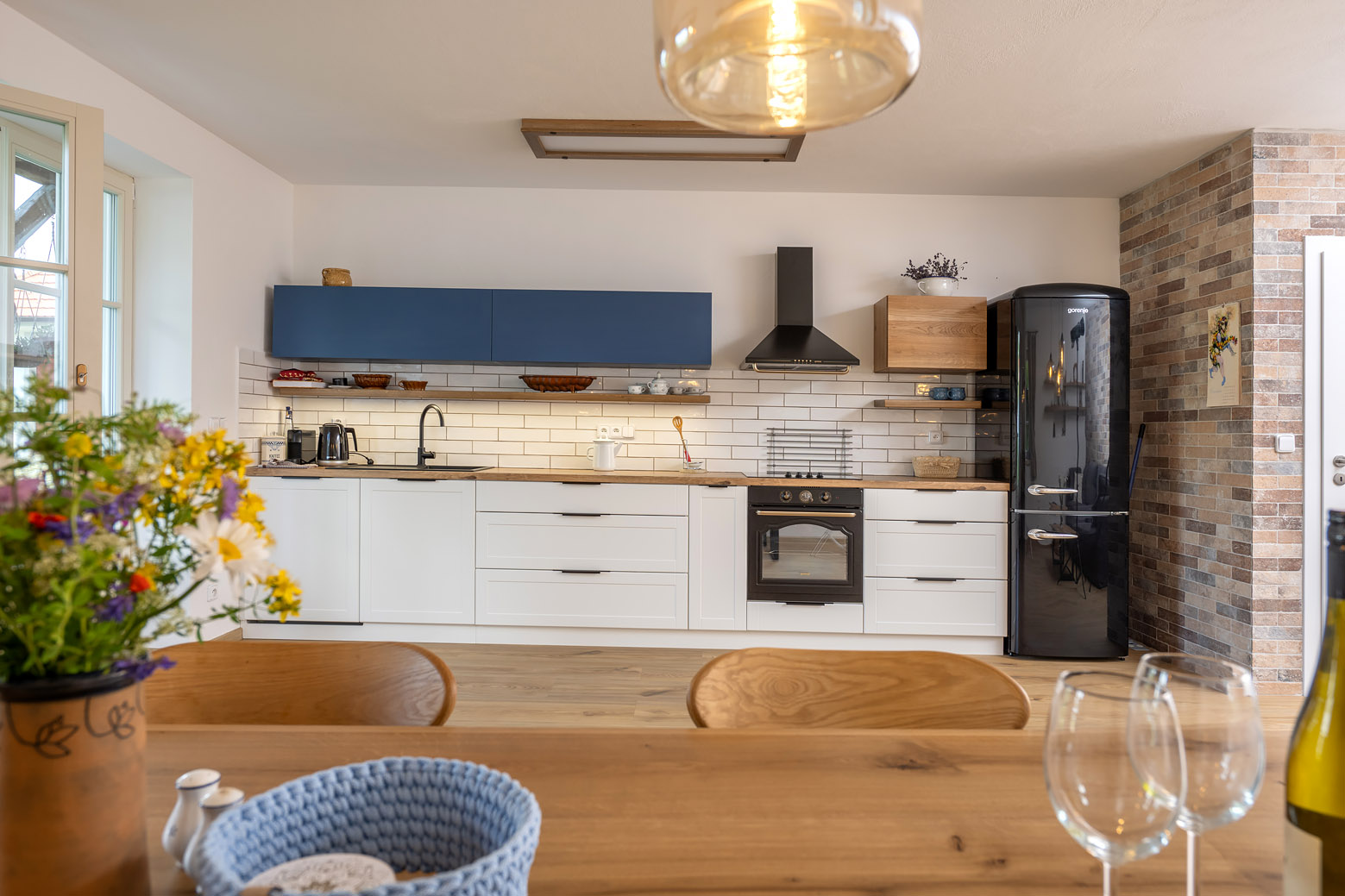 Preview photo. The image is connected to the amazing place. The image is part of the photo-gallery of the amazing place.